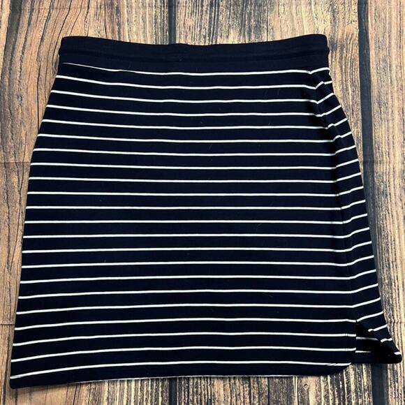 NWT Talbots Women's Large‎ Petite Knee Length Striped Skirt Black White - Picture 4 of 4